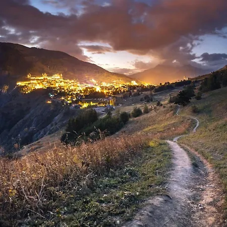 Resort Gilda By Leavetown Vacations Les Deux Alpes