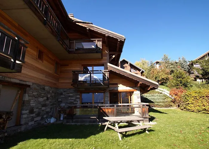 Gilda By Leavetown Vacations